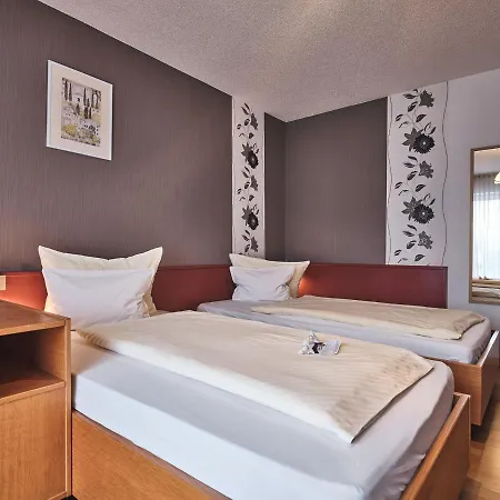 Hotel Tiptop Am Hochrhein 3*