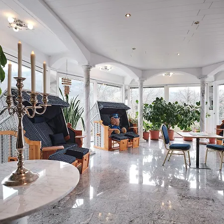 Hotel Tiptop Am Hochrhein 3*