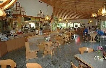 阿姆霍汗天高饭店